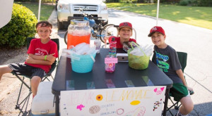 Team Ruby sells lemonade for walk fundraiser